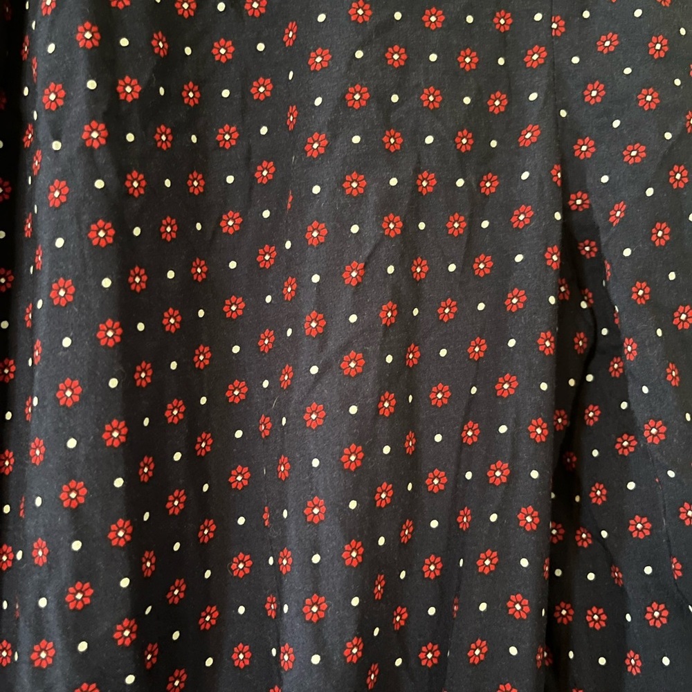 Draper James Navy with Red Flower Polka Dots Dress, Rayon Women’s size Small - Picture 2 of 15